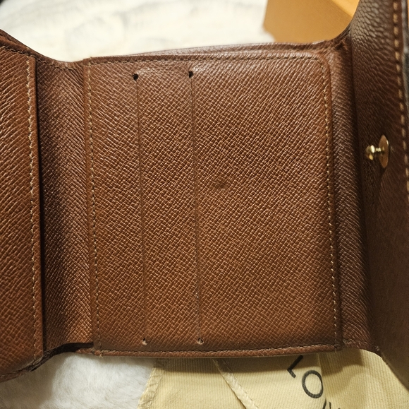 Authentic LOUIS VUITTON Monogram Portefeiulle Elise Leather Wallet Code#  SD0030 - Picture 7 of 16